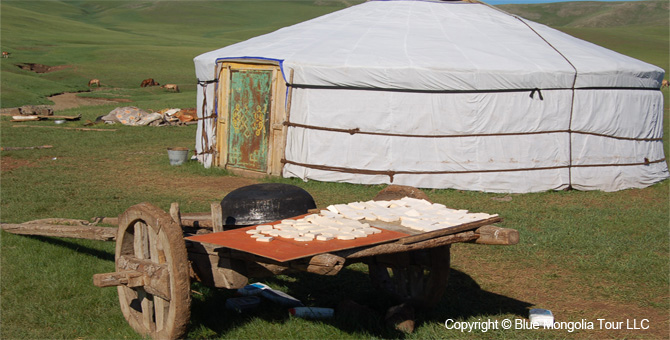 Mongolia Discovery Travel Come to Mongolian Nomads tour Image 3