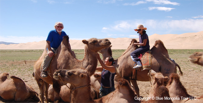 Tour Riding Active Travel Camel Caravan in Gobi Desert Image 5