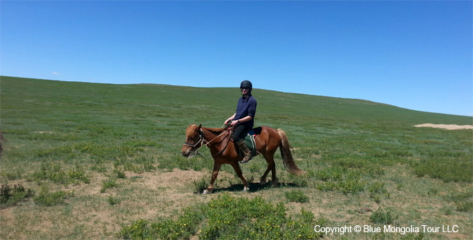 Tour Riding Active Travel Horse Riding Khangai Park Image 6