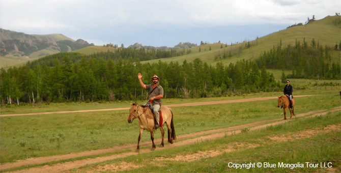 Tour Riding Active Travel Riding Vacation in Terelj Park Image 01